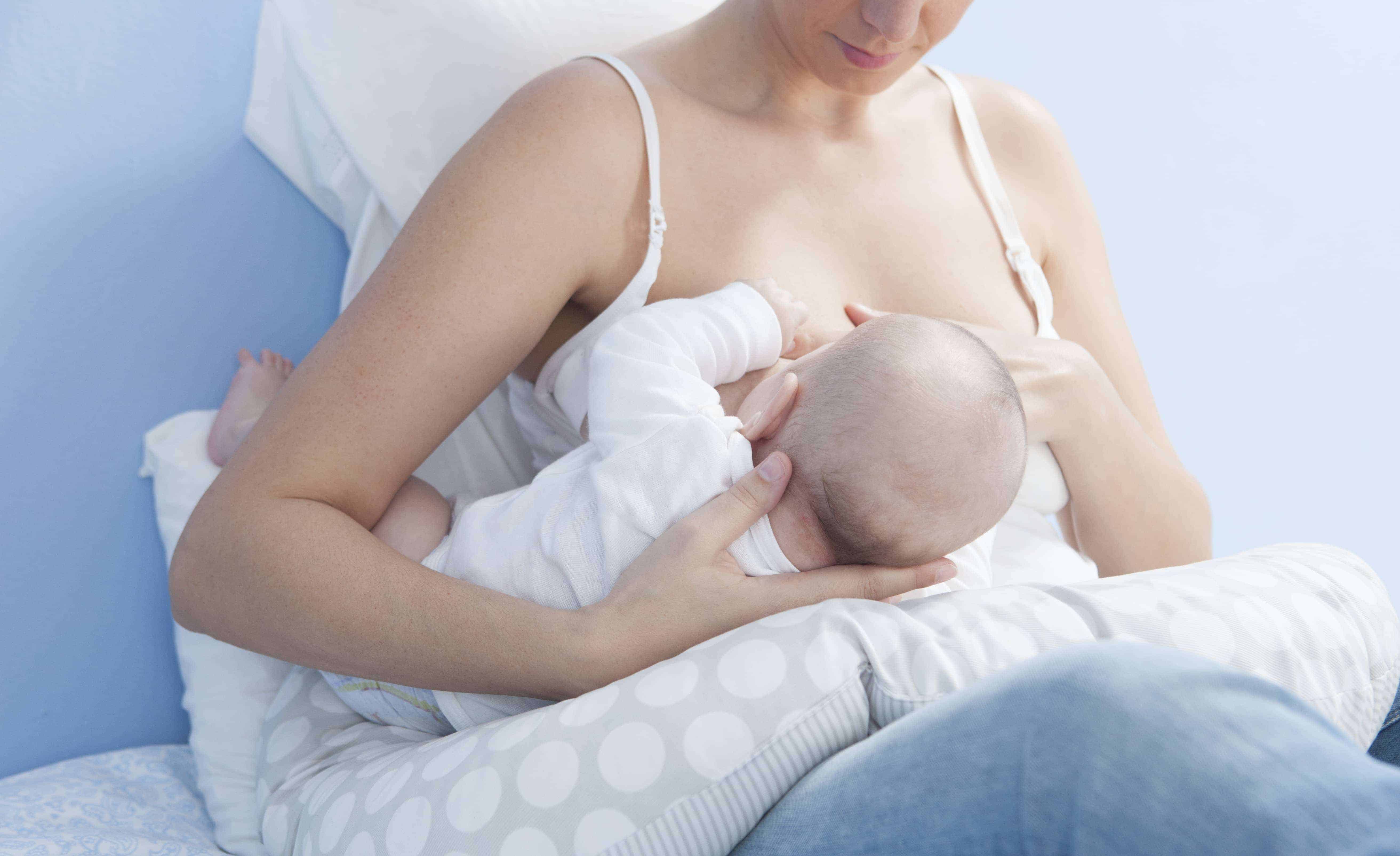 breastfeeding essentials for new moms