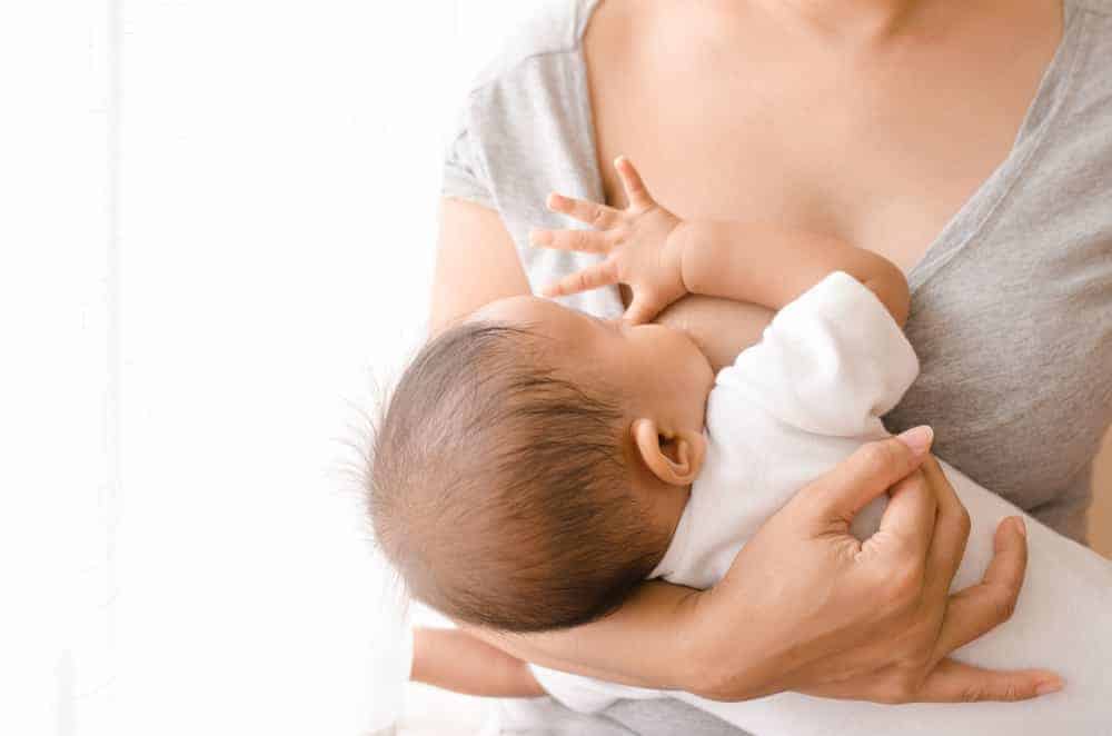 The 16 Best Breastfeeding Tips for New Moms (You've Got This!)