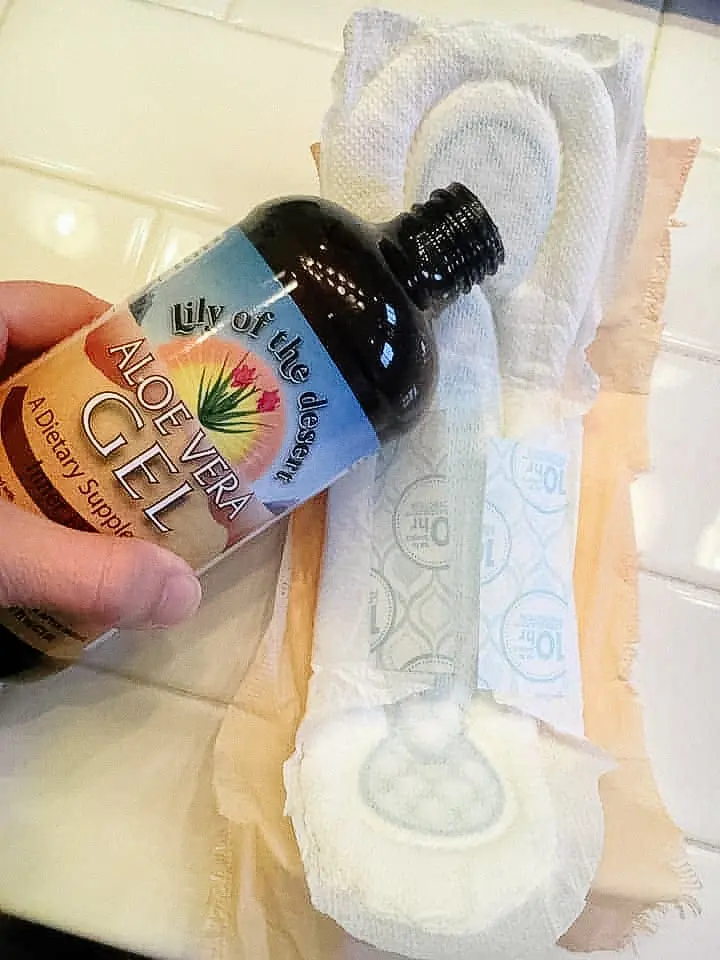 DIY Padsicles for Postpartum Mamas (Easy Recipe!)
