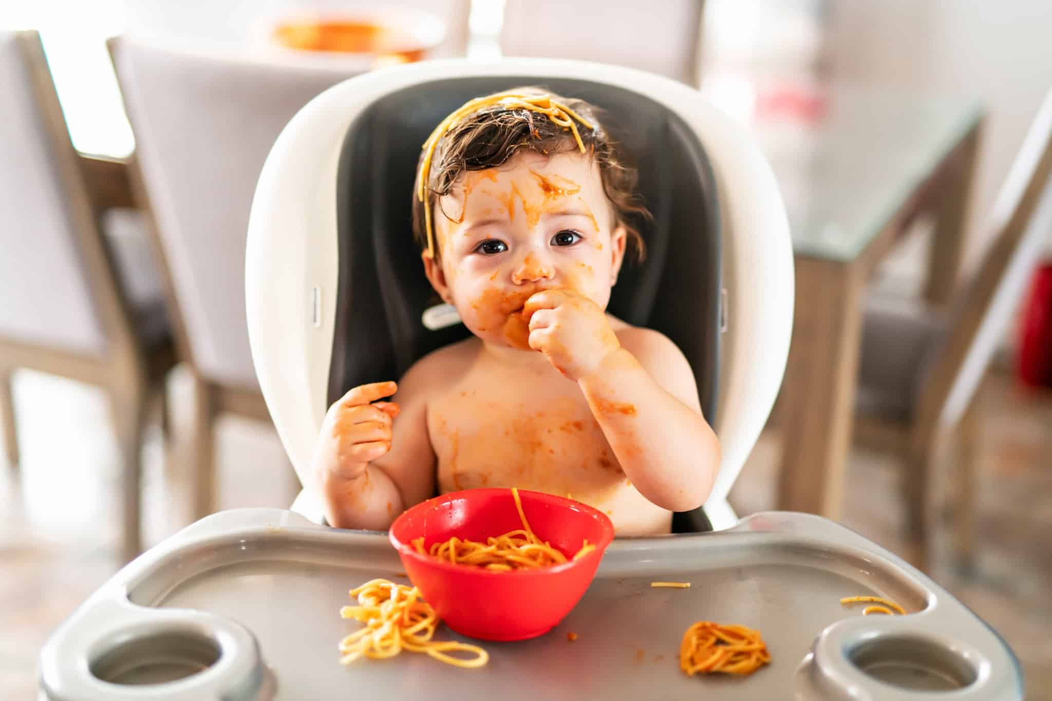 https://www.gentlenursery.com/wp-content/uploads/2020/03/how-to-introduce-solid-foods-to-your-baby.jpg