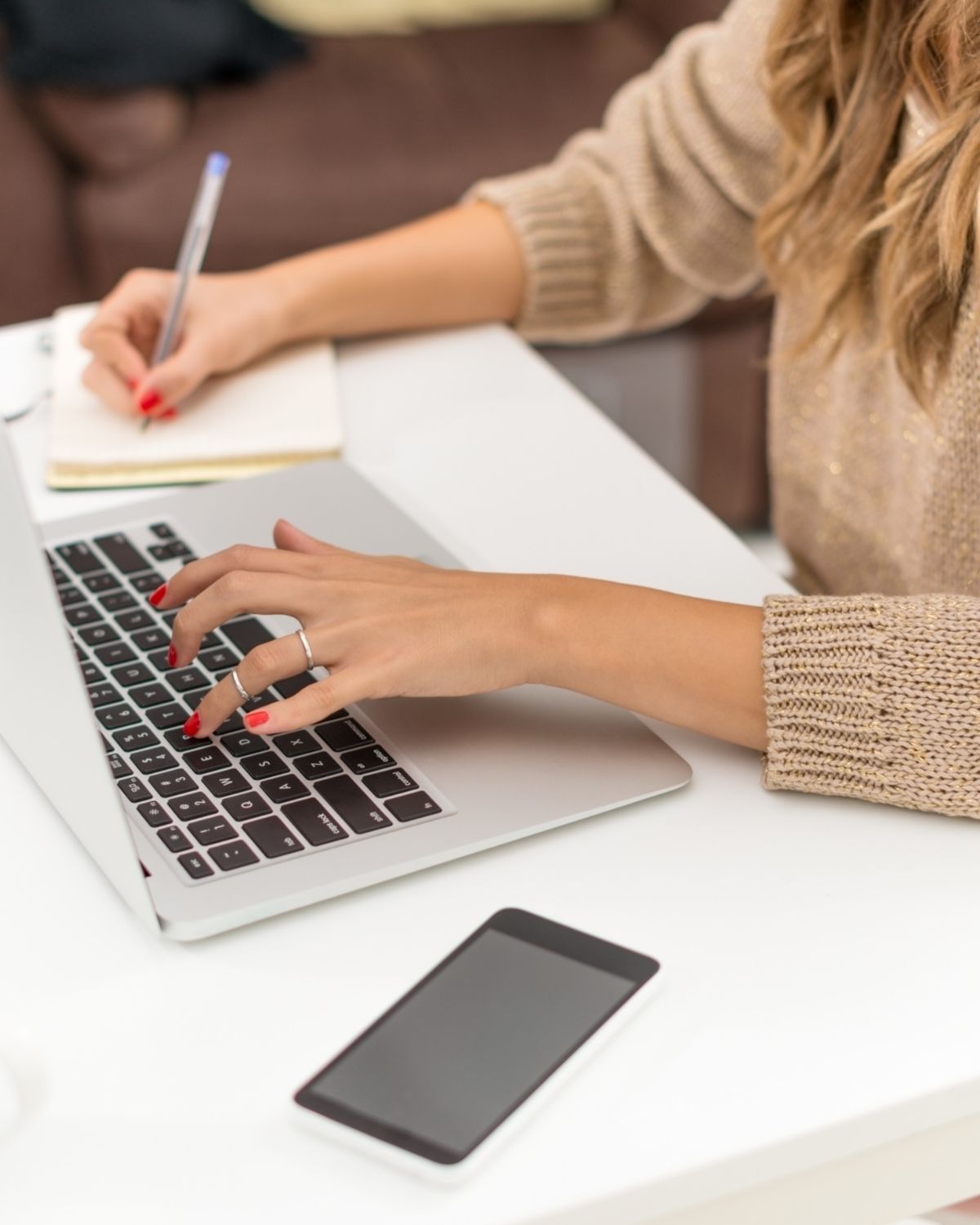 The 7 Best Baby Registry Sites (and the Perks No One Tells You About)