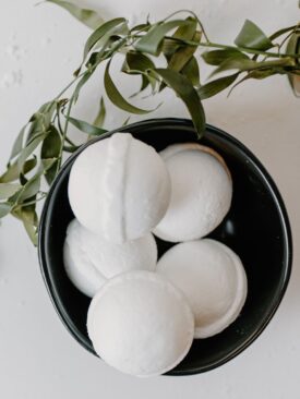 The Best Organic and Natural Bath Bombs for Kids